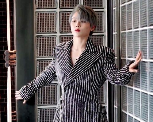 造型师娱乐圈爆料,揭秘明星造型背后的秘密